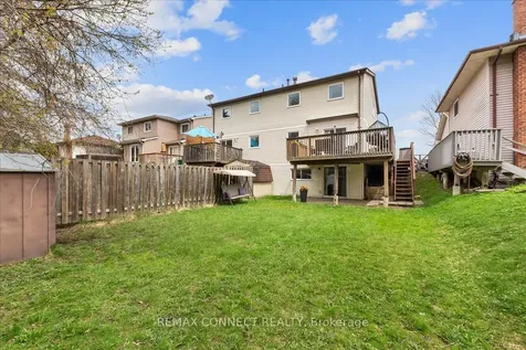112 Londonderry Street Oshawa ON L1J 6Z3