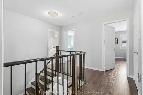 2315 Hackett Place Oshawa ON L1L 0A2