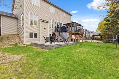 2315 Hackett Place Oshawa ON L1L 0A2