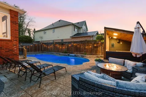 11 Granary Lane Clarington ON L1E 2X9
