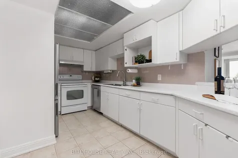 45 Cumberland Lane Ajax ON L1S 7K3