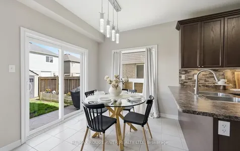 55 Redfern Crescent Clarington ON L1C 0K2