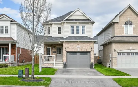 55 Redfern Crescent Clarington ON L1C 0K2