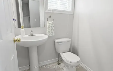 55 Redfern Crescent Clarington ON L1C 0K2