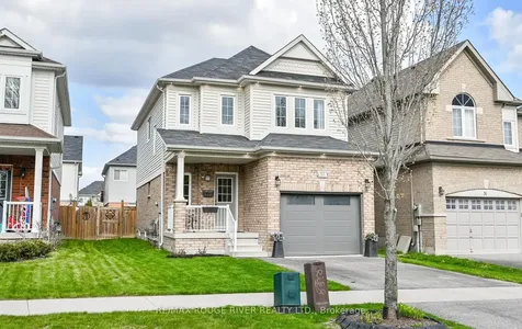 55 Redfern Crescent Clarington ON L1C 0K2
