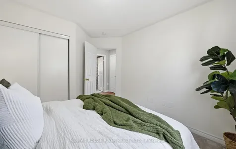 55 Redfern Crescent Clarington ON L1C 0K2
