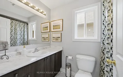 55 Redfern Crescent Clarington ON L1C 0K2