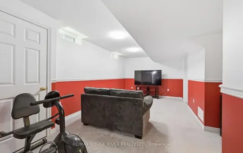 55 Redfern Crescent Clarington ON L1C 0K2