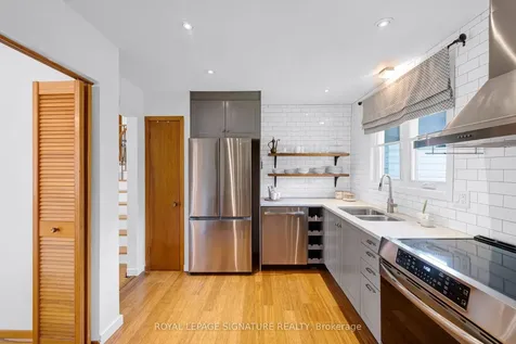 6 Munford Crescent Toronto ON M4B 1C1