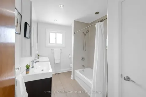 6 Munford Crescent Toronto ON M4B 1C1