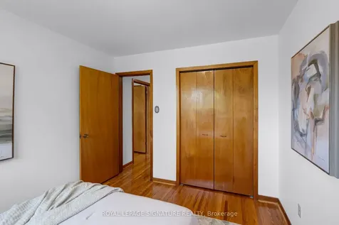 6 Munford Crescent Toronto ON M4B 1C1