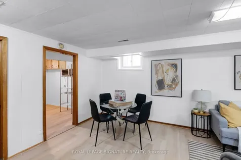 6 Munford Crescent Toronto ON M4B 1C1