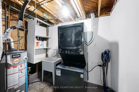 6 Munford Crescent Toronto ON M4B 1C1