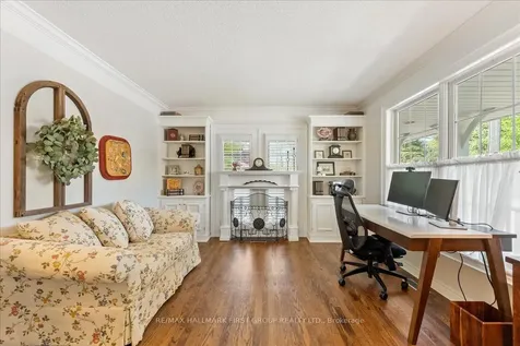 1870 Woodview Avenue Pickering ON L1V 1L6