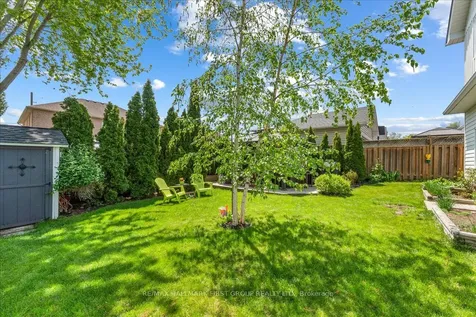 1870 Woodview Avenue Pickering ON L1V 1L6