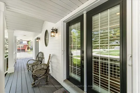 1870 Woodview Avenue Pickering ON L1V 1L6