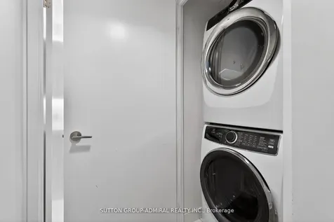 1190 Dundas Street E Toronto ON M4M 0C5