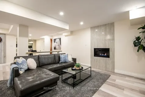 566 Maitland Drive Pickering ON L1W 0A8