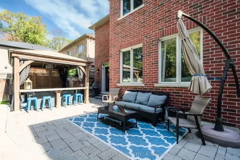 566 Maitland Drive Pickering ON L1W 0A8
