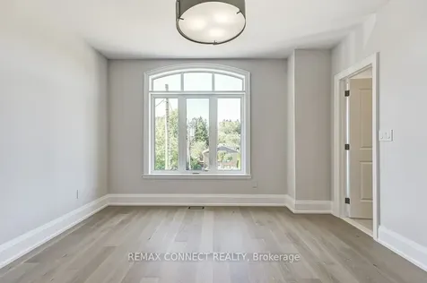 389 Rosebank Road Pickering ON L1W 2N3