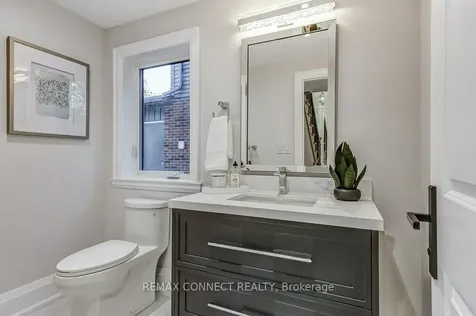 389 Rosebank Road Pickering ON L1W 2N3