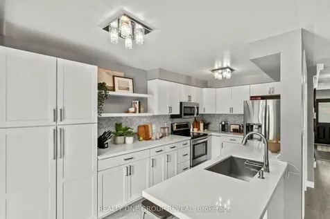 77 Wilkins Crescent Clarington ON L1E 3B6