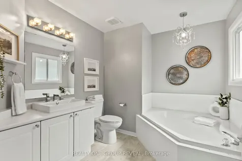 77 Wilkins Crescent Clarington ON L1E 3B6