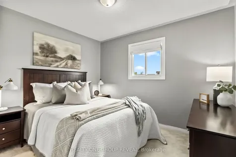 77 Wilkins Crescent Clarington ON L1E 3B6