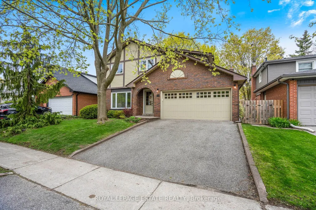 16 Elkwood Drive Toronto ON M1C 2C1