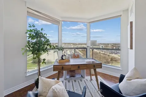 360 Watson Street W Whitby ON L1N 9G2