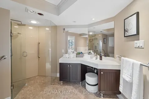 360 Watson Street W Whitby ON L1N 9G2