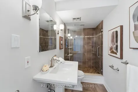 360 Watson Street W Whitby ON L1N 9G2