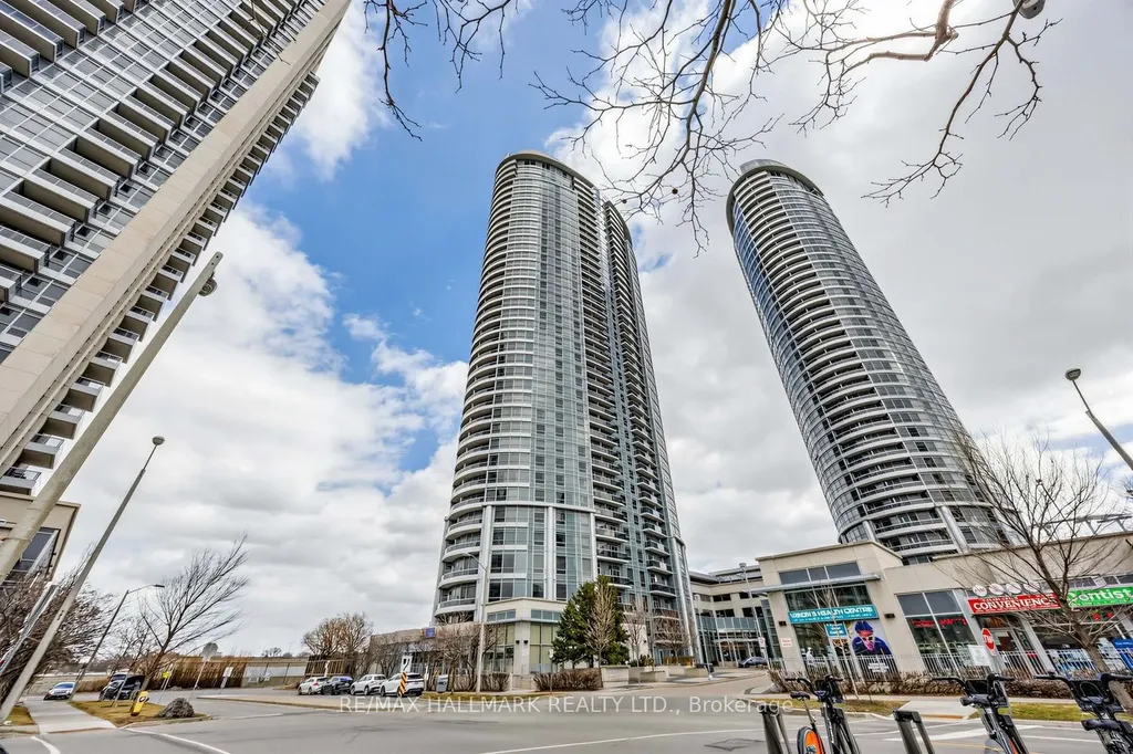 135 Village Green Square Toronto ON M1S 0G4