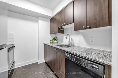 135 Village Green Square Toronto ON M1S 0G4