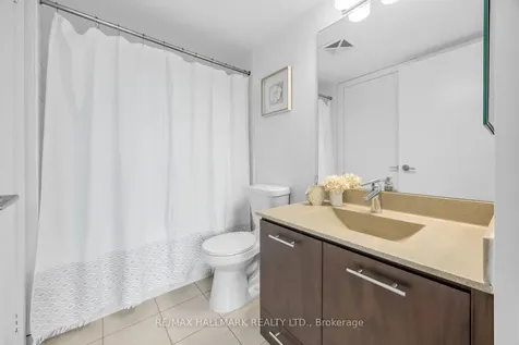 135 Village Green Square Toronto ON M1S 0G4