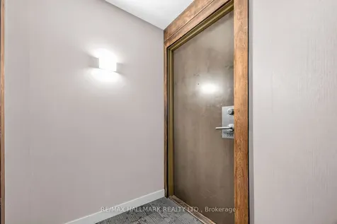 135 Village Green Square Toronto ON M1S 0G4