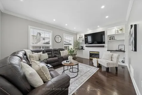 58 Bons Avenue Clarington ON L1C 0B5