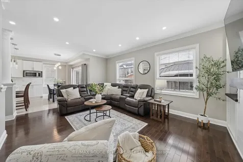 58 Bons Avenue Clarington ON L1C 0B5