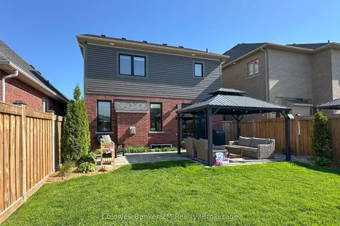 236 Ronald Hooper Avenue Clarington ON L1C 7E3