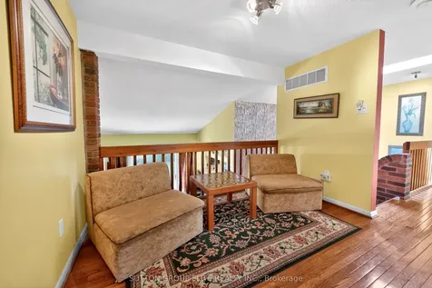 1986 Spruce Hill Road Pickering ON L1V 3N8