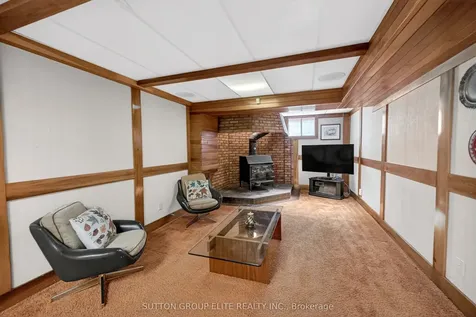 1986 Spruce Hill Road Pickering ON L1V 3N8