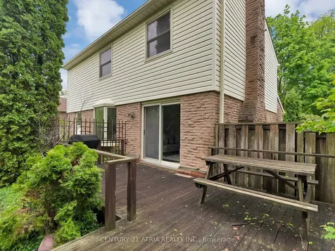 21 Longbow Square Toronto ON M1W 2W6