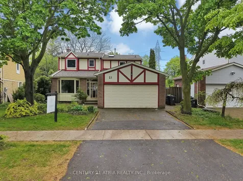 21 Longbow Square Toronto ON M1W 2W6
