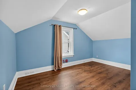 810 Byron Street S Whitby ON L1N 4R8
