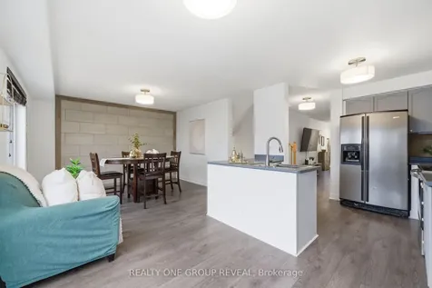 910 Taggart Crescent Oshawa ON L1K 0E5
