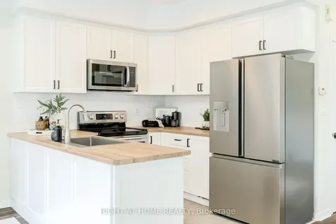1250 St.martins Drive Pickering ON L1W 0A2