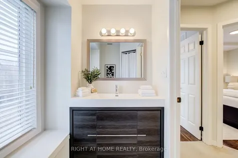 1250 St.martins Drive Pickering ON L1W 0A2