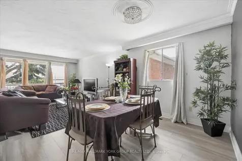 30 Briarbluff Avenue Toronto ON M1E 3H3