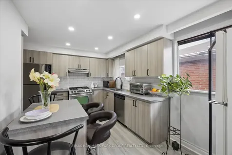 30 Briarbluff Avenue Toronto ON M1E 3H3