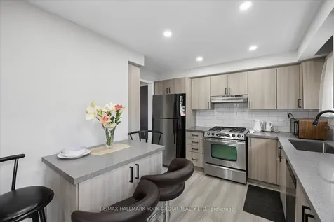 30 Briarbluff Avenue Toronto ON M1E 3H3